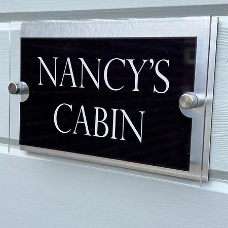 Nancy'S Cabin Mosborough Exterior foto
